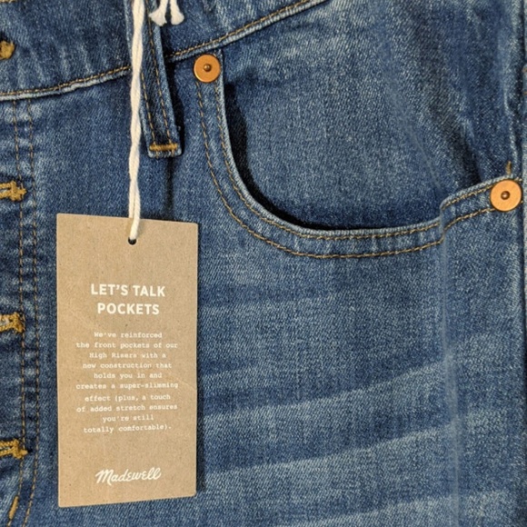 Madewell Slim Wide-Leg Jeans in Olympia Wash - Picture 6 of 7